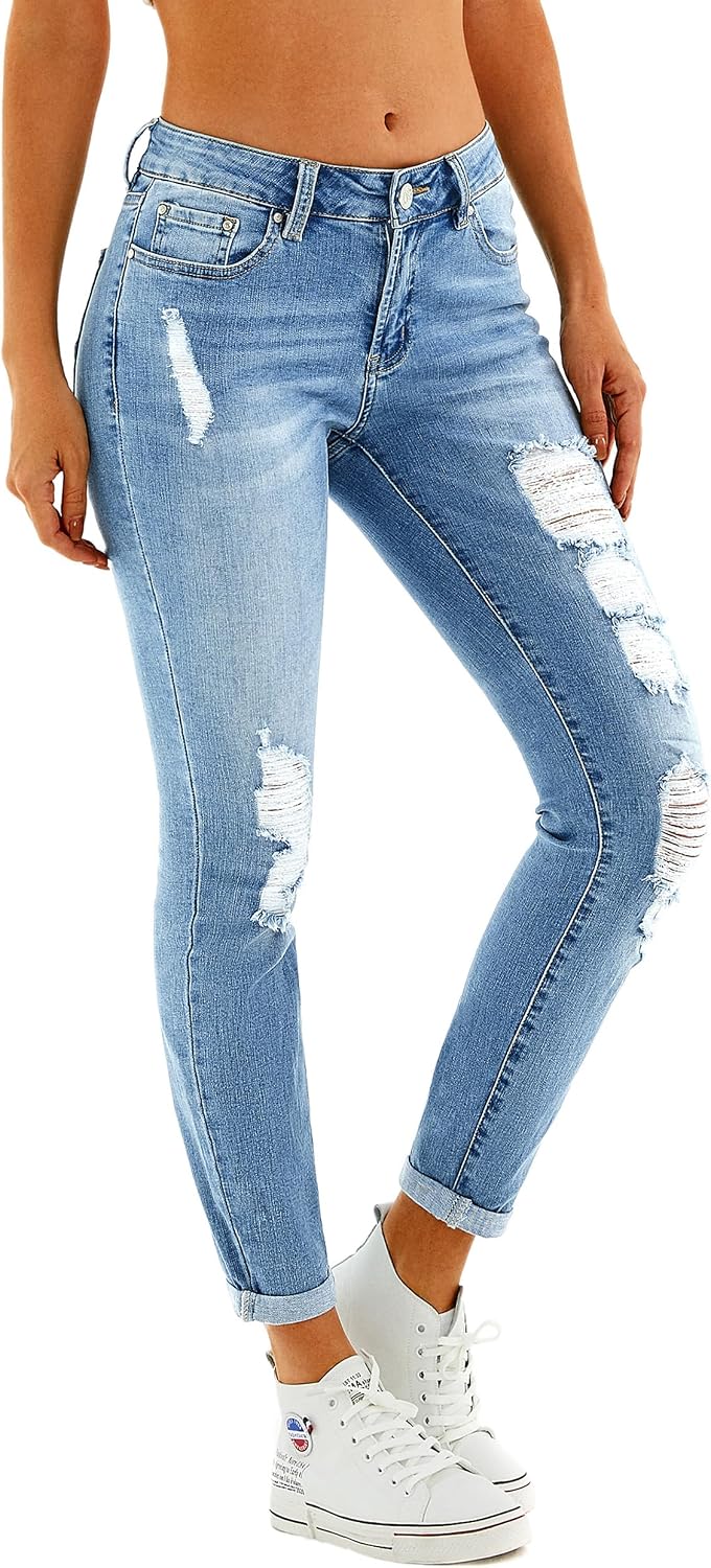 Ripped and Distressed Jeans: How to Read Quality Signals Before You Buy